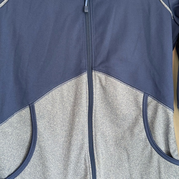 The North Face Navy and Light Gray Full-Zip Jacket - Picture 2 of 8